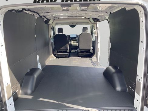 New 2025 Ford Transit 150 Low Roof RWD image 26