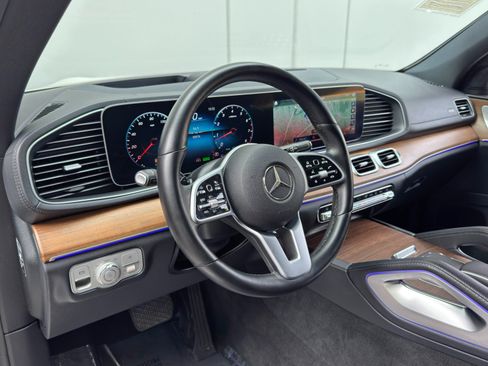 Used 2020 Mercedes-Benz GLS 450 4MATIC image 14