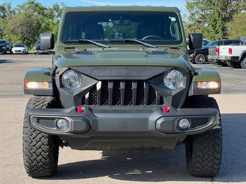 Used 2023 Jeep Wrangler Unlimited Rubicon w/ Dual Top Group AWD/4WD image 34