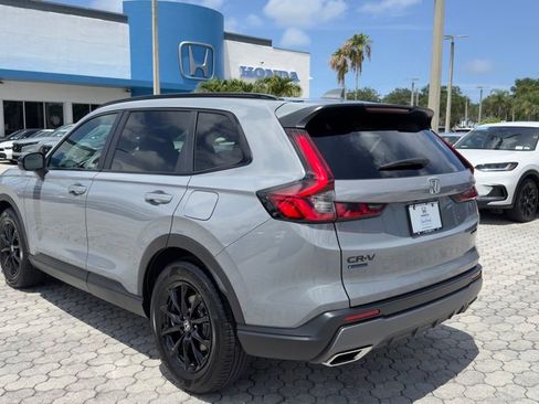 Used 2026 Honda CR-V Sport image 10