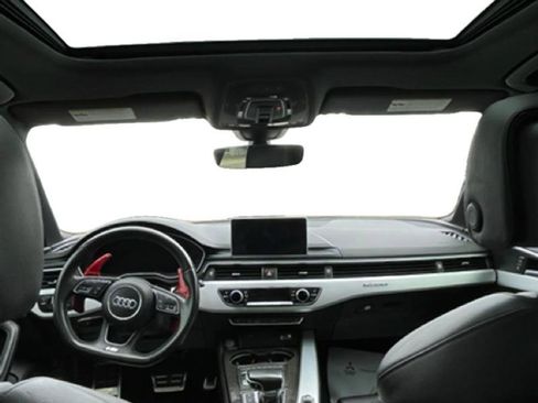 Used 2019 Audi S4 Premium Plus w/ Premium Plus Package image 6