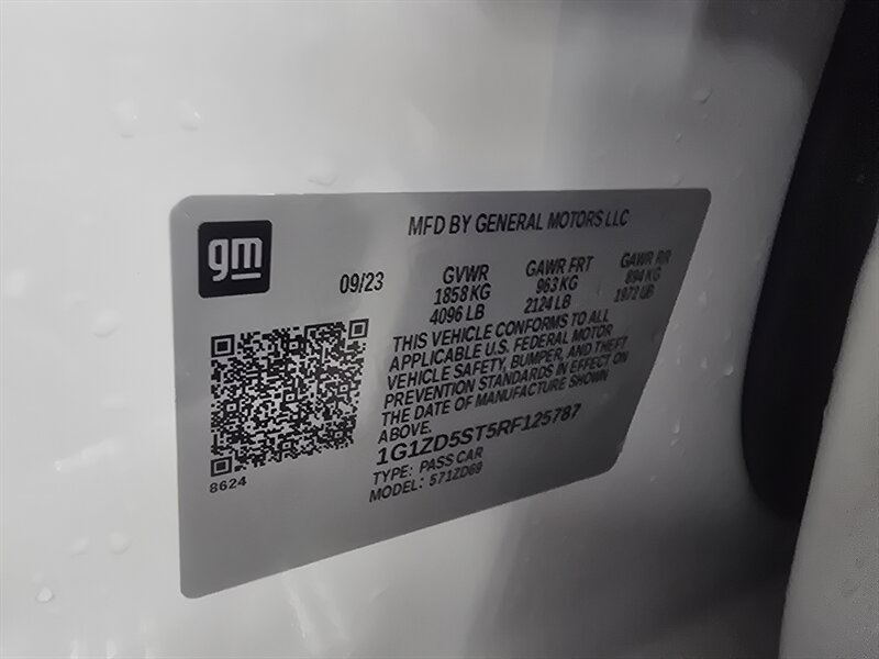Used 2024 Chevrolet Malibu LT FWD image 33