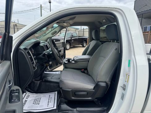 Used 2017 RAM 1500 Tradesman w/ Power & Remote Entry Group image 23