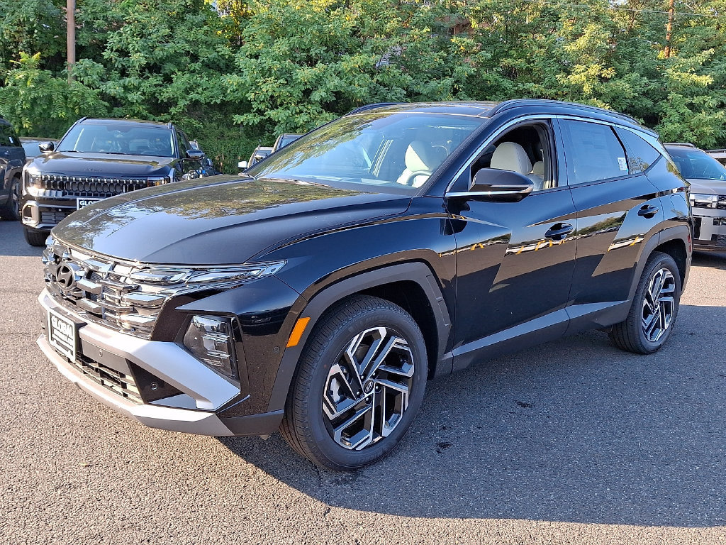 New 2026 Hyundai Tucson Limited AWD/4WD image 2