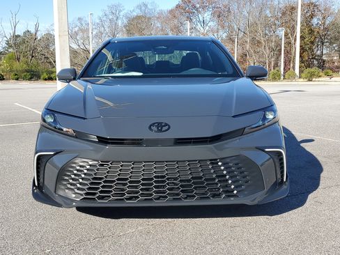 New 2026 Toyota Camry SE image 2