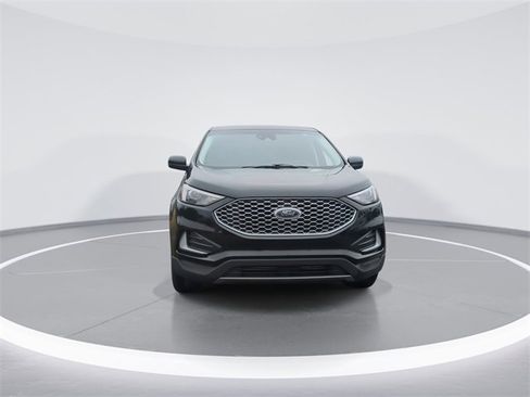 Used 2024 Ford Edge SEL image 3