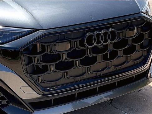 Used 2025 Audi Q8 Prestige w/ Prestige Package AWD/4WD image 30