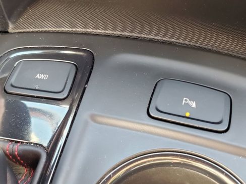 Used 2022 Chevrolet Equinox RS w/ Infotainment Package AWD/4WD image 26
