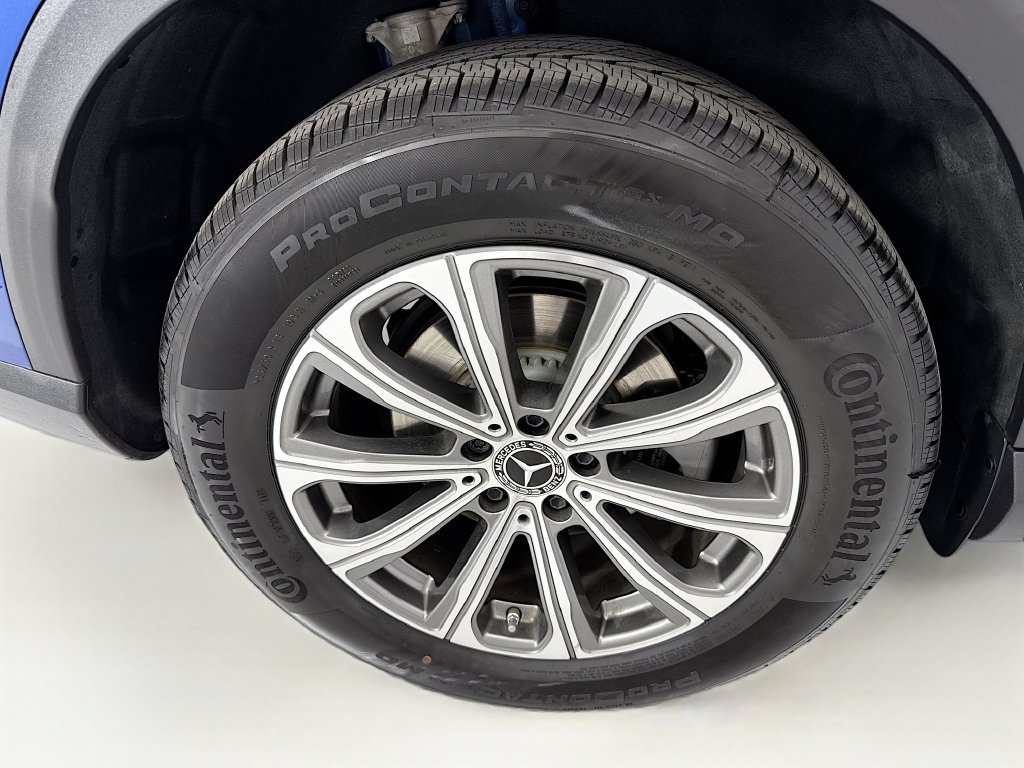 Certified 2026 Mercedes-Benz GLC 300 image 32