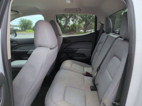 Used 2018 Chevrolet Colorado W/T RWD image 13