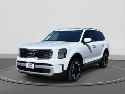 Used 2025 Kia Telluride S