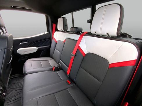 Used 2024 GMC Canyon AT4X AWD/4WD image 20