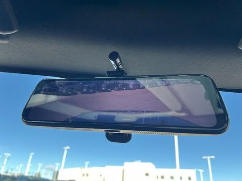 Used 2016 Jeep Wrangler Unlimited Sahara image 16