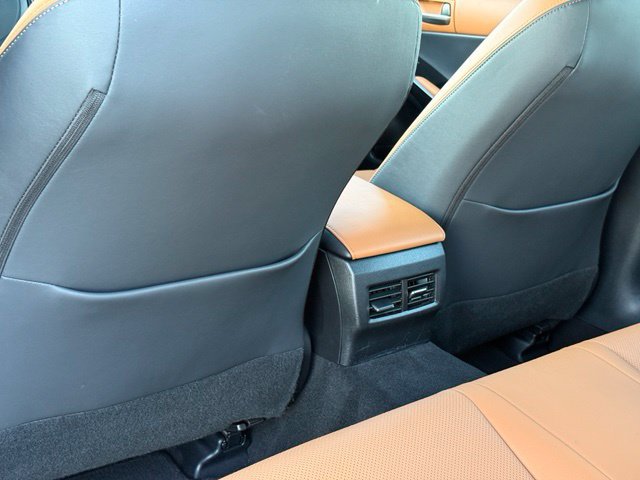 Used 2024 Lexus IS 300 w/ Comfort Package RWD image 27