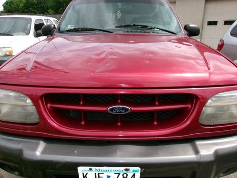 Used 2000 Ford Explorer Sport image 7