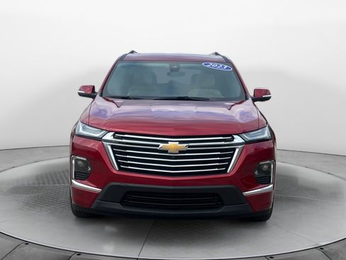 Used 2023 Chevrolet Traverse Premier w/ LPO, Floor Liner Package image 2
