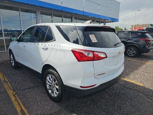 Used 2020 Chevrolet Equinox LS w/ LS Convenience Package FWD image 5