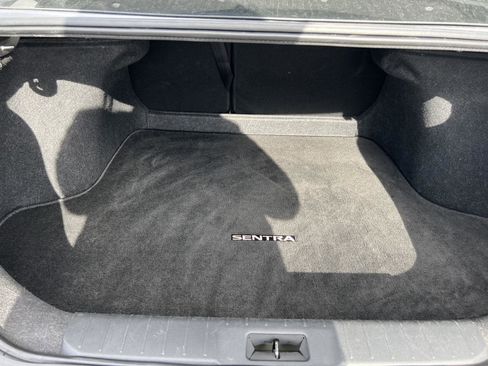 Used 2024 Nissan Sentra SV image 29