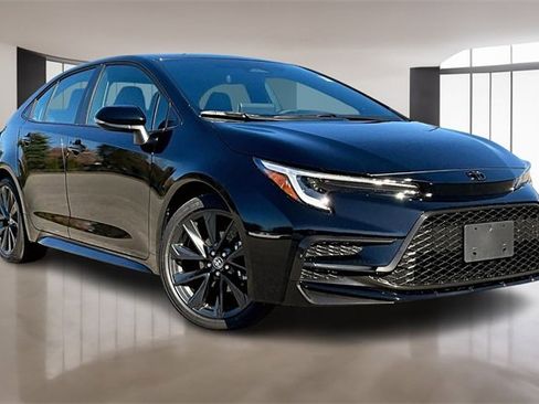 Used 2026 Toyota Corolla XSE image 3