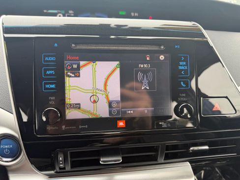 Used 2017 Toyota Mirai FWD image 23