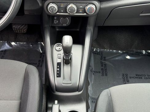 Used 2024 Nissan Kicks S FWD image 17