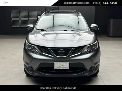Used 2018 Nissan Rogue Sport SV image 10