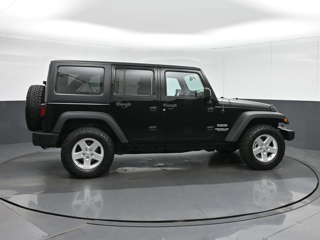 Used 2017 Jeep Wrangler Unlimited Sport w/ Quick Order Package 24S AWD/4WD image 8