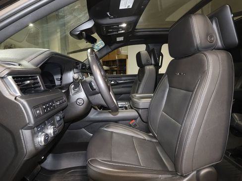 Certified 2023 GMC Yukon XL Denali w/ Advanced Technology Package AWD/4WD image 24