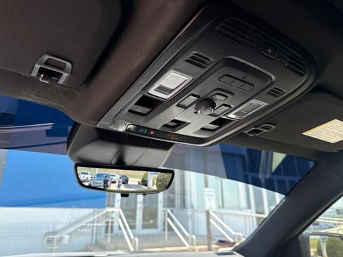 Used 2022 Cadillac Escalade Sport RWD image 28