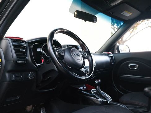 Used 2016 Kia Soul + w/ Tarmac Special Edition image 20