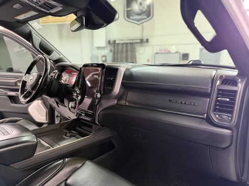 Used 2020 RAM 1500 Limited AWD/4WD image 12