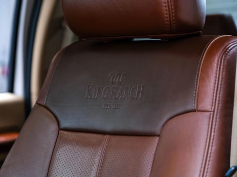 Used 2012 Ford F250 King Ranch w/ FX4 Off Road Pkg image 34