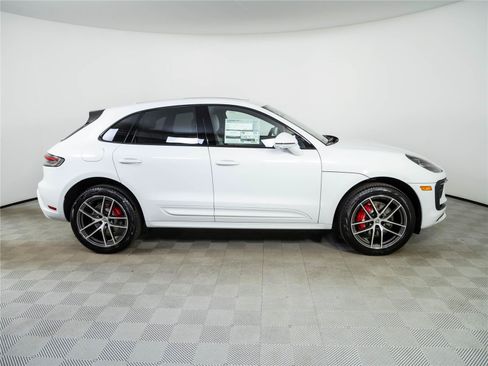 New 2026 Porsche Macan S AWD/4WD image 28