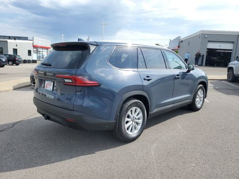 New 2026 Toyota Grand Highlander AWD Hybrid image 4
