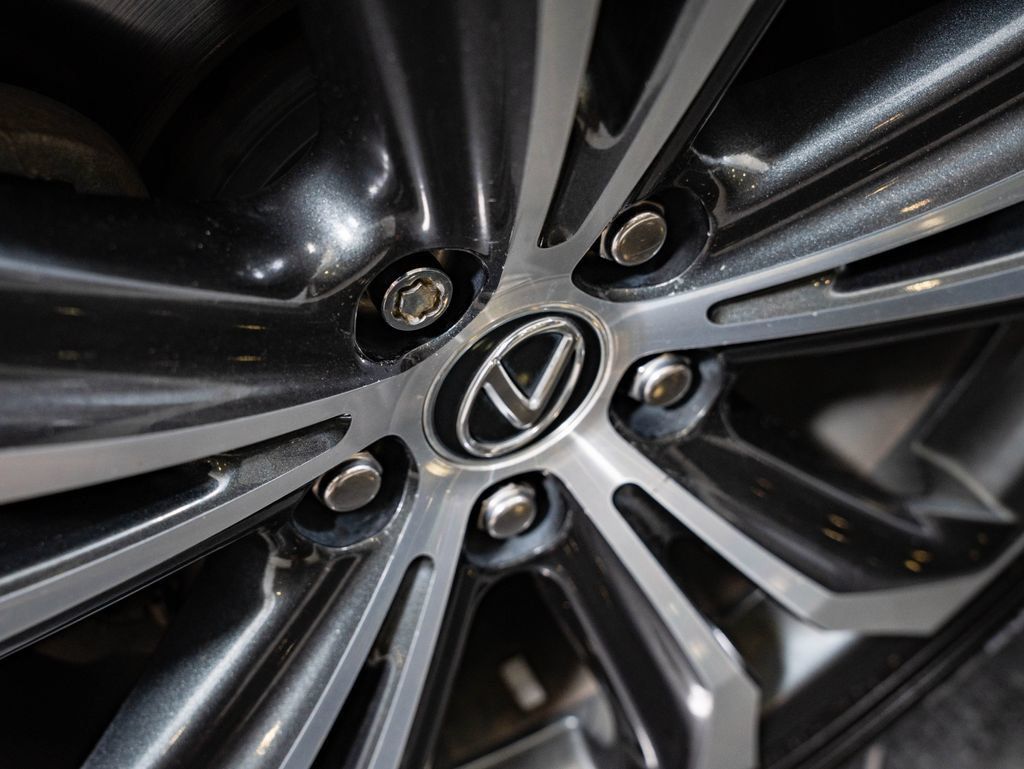 Used 2019 Lexus RX 450h AWD w/ Navigation Package image 8