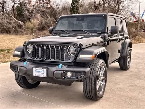 Used 2024 Jeep Wrangler Sport S w/ LED Headlamp & Fog Lamp Group image 2