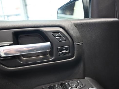 Used 2021 Chevrolet Silverado 1500 High Country w/ Technology Package image 27