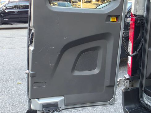Used 2021 Ford Transit 350 XLT RWD image 23