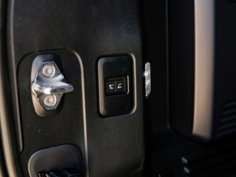 New 2026 Land Rover Defender 110 X AWD/4WD image 66