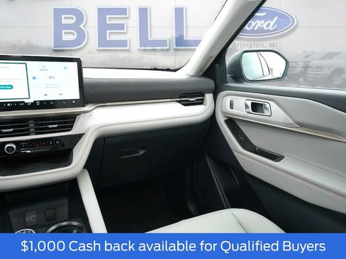 New 2026 Ford Explorer Active w/ Active Comfort Package AWD/4WD image 17