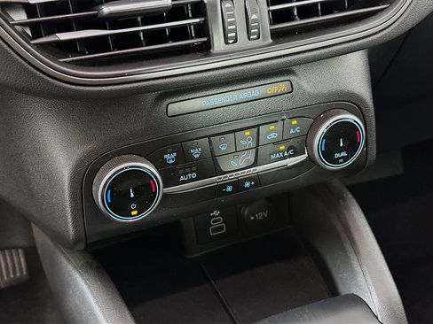 Used 2024 Ford Escape Active FWD image 23