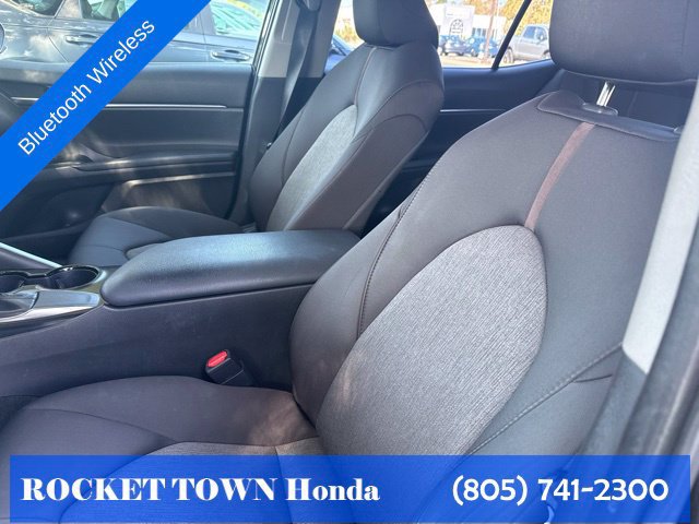 Used 2019 Toyota Camry LE FWD image 23