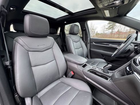 Certified 2023 Cadillac XT5 Premium Luxury image 31