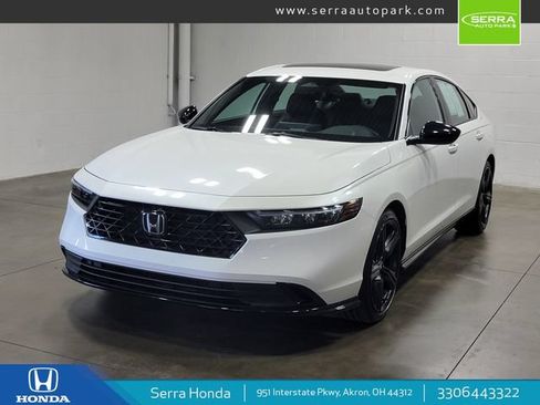 Used 2023 Honda Accord Sport image 1