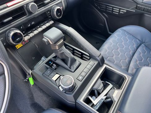 New 2026 Toyota 4Runner 4WD image 26