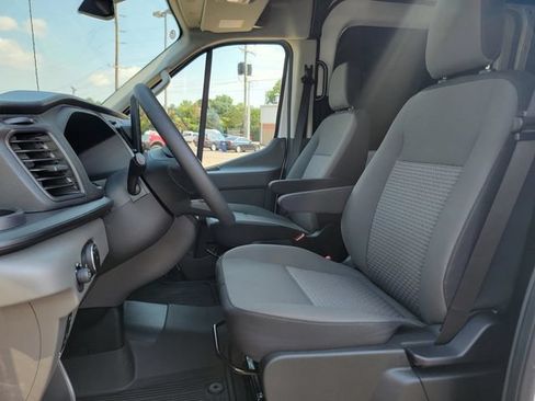 Used 2026 Ford Transit 250 148 Medium Roof w/ Load Area Protection Package RWD image 12