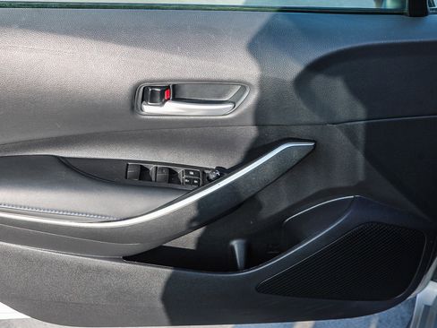 Certified 2022 Toyota Corolla SE image 21