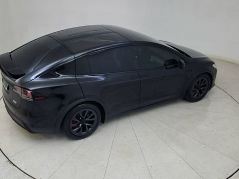 Used 2024 Tesla Model X Plaid image 88