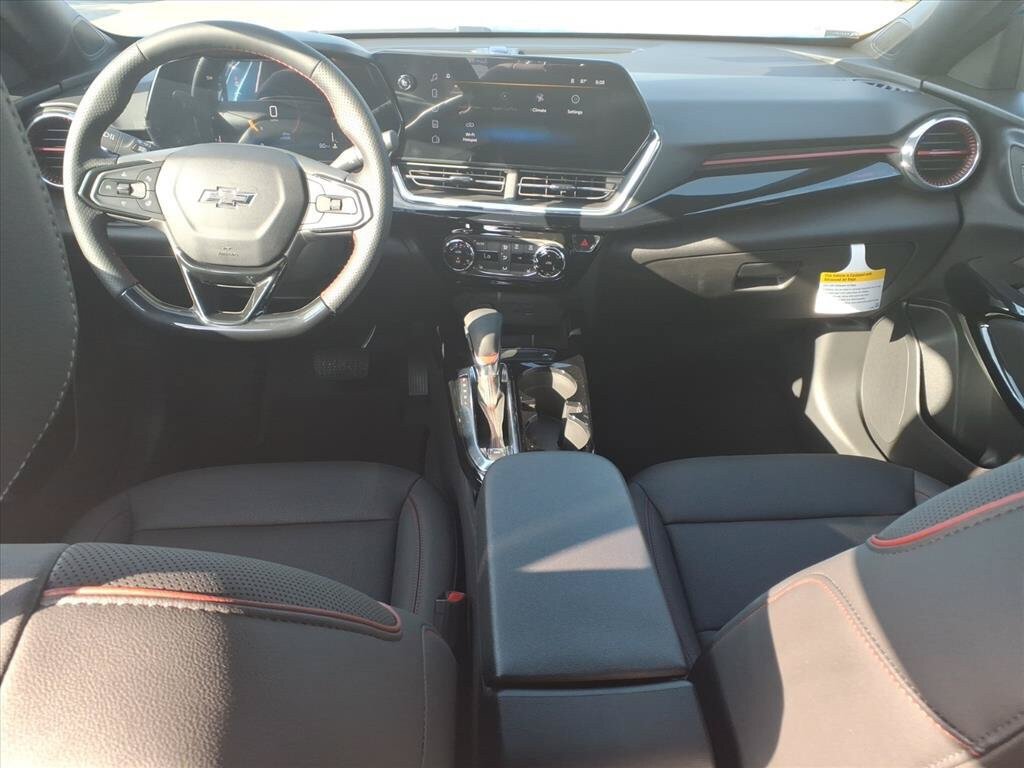 New 2026 Chevrolet Trax RS w/ Driver Confidence Package FWD image 19