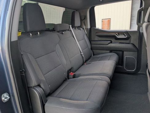 Used 2023 Chevrolet Silverado 1500 LT image 25